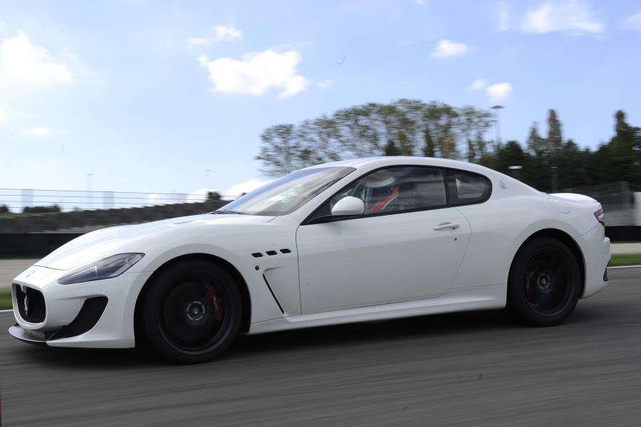  Maserati GranTurismo MC Stradale 2010 года  (фото 77 из 119)